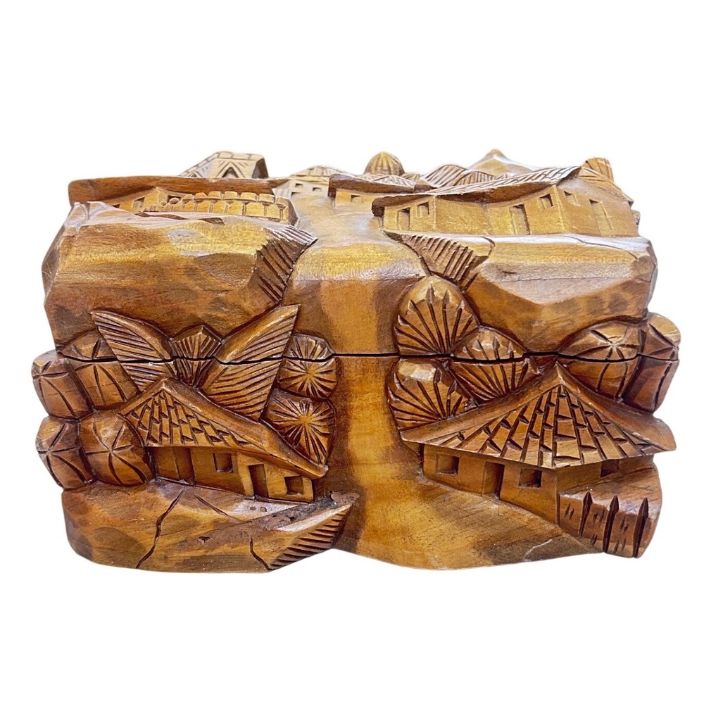Hand Carved Wood Trinket Box Village Landscape Souvenir‎ Yax Kuk Mo Honduras